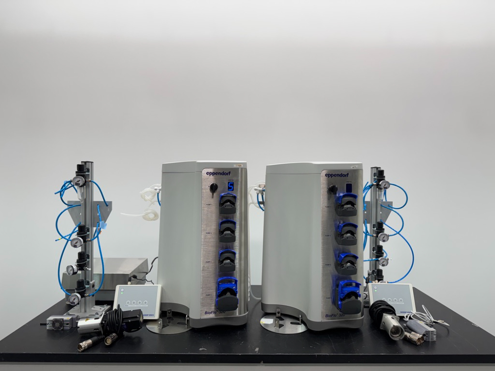 Image of Eppendorf Bioflo 320 Bioreactor Quantity 2